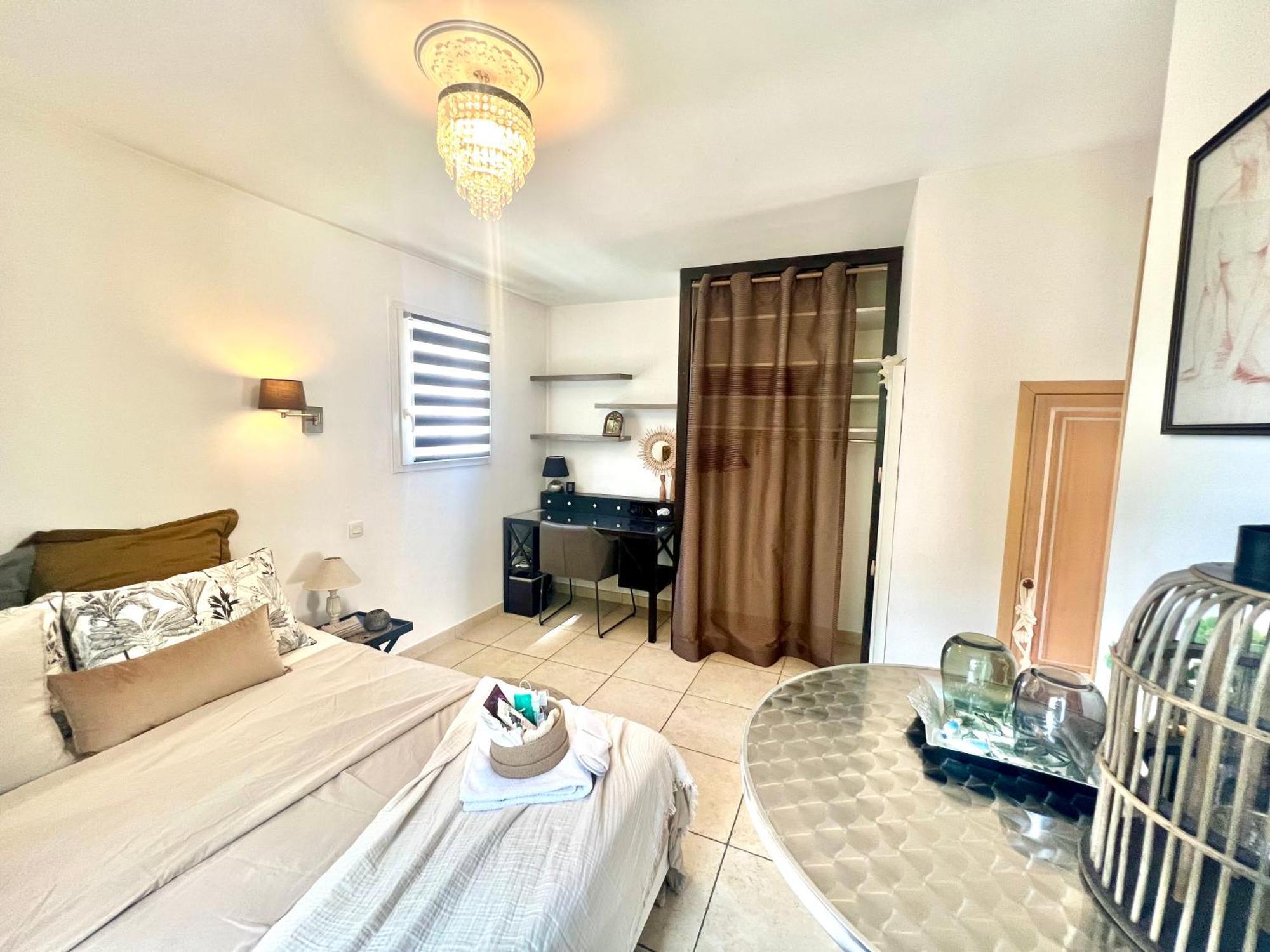 Chambre Au Calme L Jardin I Tram L Grenoble Nord St Egreve سانت إجريف المظهر الخارجي الصورة